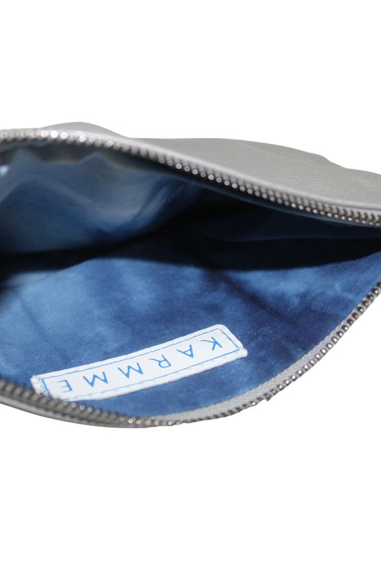 Karmme - Silver zip up bag