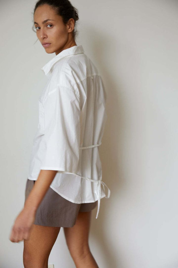 Deiji Studios - The Double Loop Set in White/ Red Brown Stripe