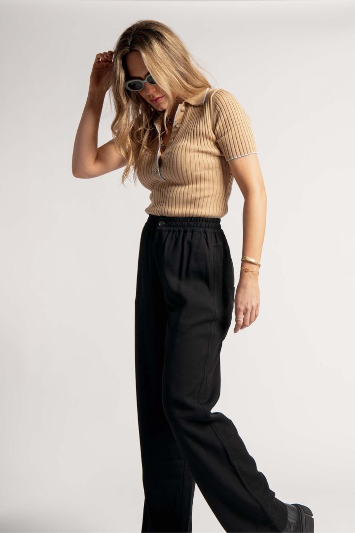 Victoria Lee - Bassike - Highwaisted Low Pocket Pant in Black