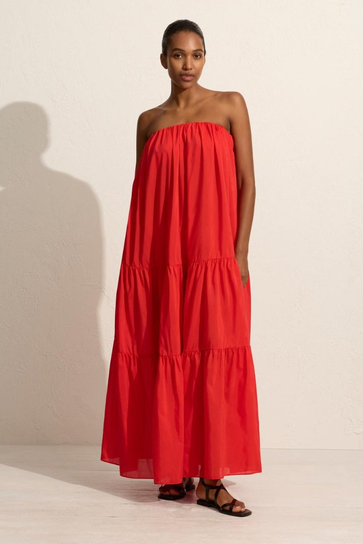 MATTEAU - VOLUMINOUS STRAPLESS TIERED DRESS - ROSSO