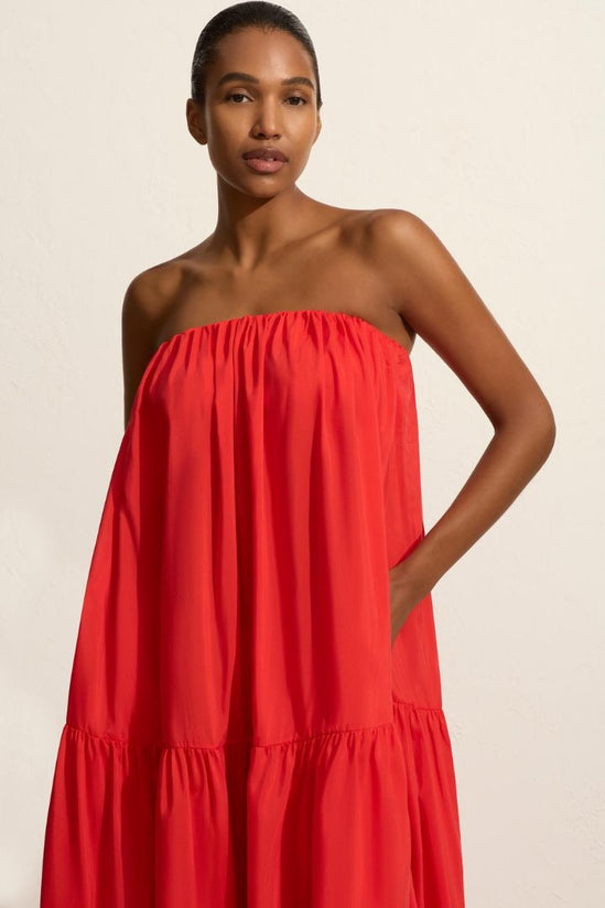 MATTEAU - VOLUMINOUS STRAPLESS TIERED DRESS - ROSSO