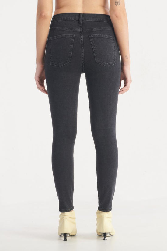 Nobody Denim - Cult Skinny Ankle Petite in Worn Black