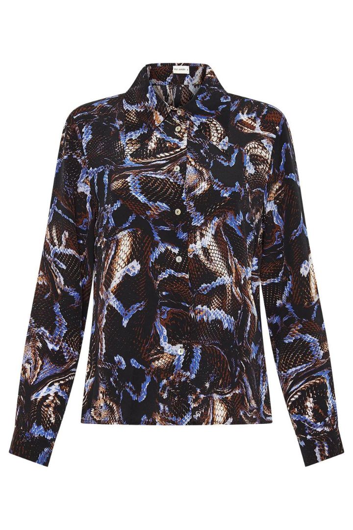 Silk Laundry - Sharp Collar Shirt in Snake