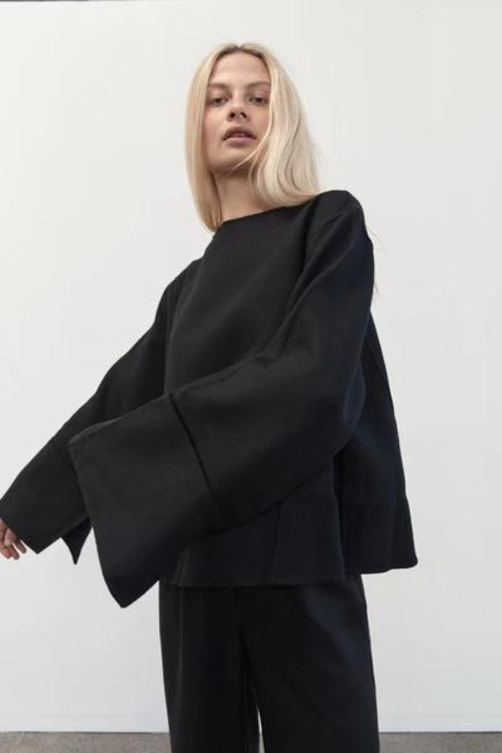 St Agni - Architectural Wool Sweater in Black