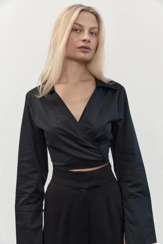 St Agni - Wrap Shirt in Black