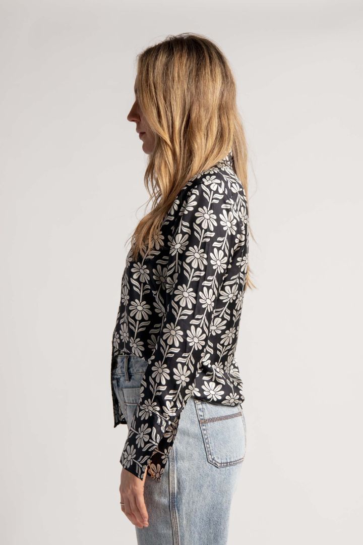 Victoria Lee - Sandro Paris -	Daisy Buttonup Shirt in Black and White