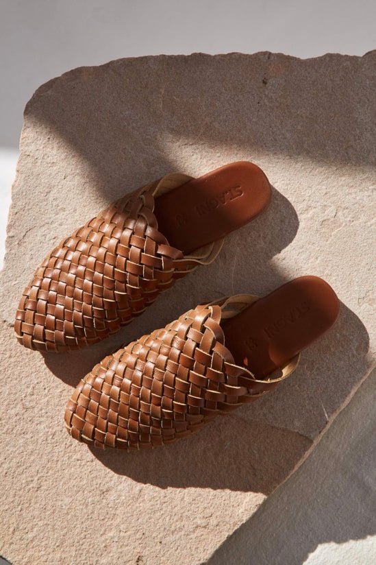 St Agni - Bunto Woven Loafers in Vintage Tan