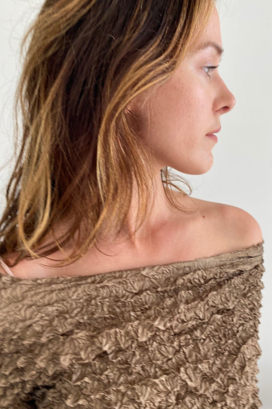 Vintage Ruched Off The Shoulder Textured Top